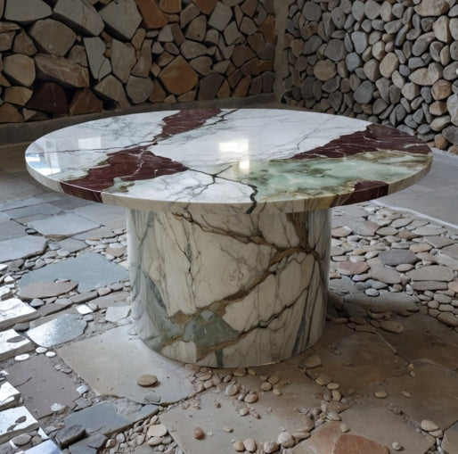 Onyx Round Table